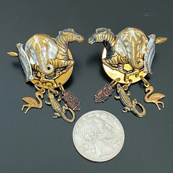 Unique Vintage Handmade Gold-tone Noah’s Ark Theme Animals Post Earrings 17g - Picture 5 of 14